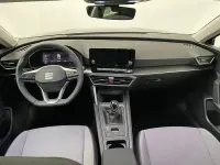 Usado Seat Leon Style 116 CV (85 kW) 2025 Gris