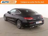 Usado Mercedes C200 AMG line 184 CV (135 kW) 2020 Negro Coupe