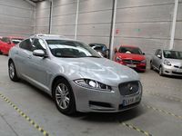 Usado Jaguar XF Luxury 200 CV (147 kW) 2014 Gris / plata Berlina