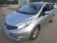 Usado Nissan Note Comfort 90 CV (66 kW) 2016 Gris / plata Utilitario