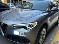 Usado Alfa Romeo Stelvio Veloce 280 CV (205 kW) 2020 Gris / plata SUV