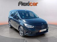 Usado Mercedes T180 116 CV (85 kW) 2023 Negro Monovolumen