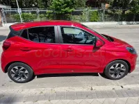 Usado Hyundai i10 67 CV (49 kW) 2024 Granate Utilitario