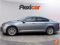 Usado VW Passat Advance 120 CV (88 kW) 2018 Gris Berlina