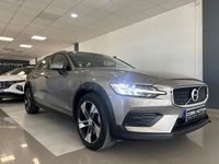 Usado Volvo V60 CC 197 CV (144 kW) 2021 Gris / plata Familiar
