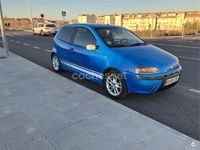 Usado Fiat Punto 80 CV (58 kW) 2003 Azul Utilitario