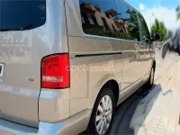 Usado VW Multivan Highline 180 CV (132 kW) 2012 Beige Monovolumen
