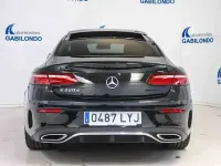 Usado Mercedes E220 194 CV (142 kW) 2022 Gris / plata Coupe