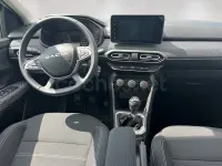 Usado Dacia Jogger Expression 100 CV (73 kW) 2024 Negro Monovolumen