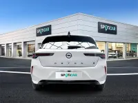 Usado Opel Astra 114 kW (156 CV) 2023 Blanco Berlina