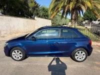 Usado Audi A1 Attraction 105 CV (77 kW) 2012 Azul Utilitario