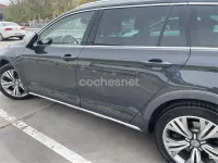 Usado VW Passat Alltrack 240 CV (176 kW) 2016 Gris / plata Familiar