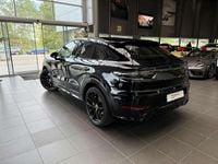 Usado Porsche Cayenne Turbo S 680 CV (500 kW) 2019 Negro SUV