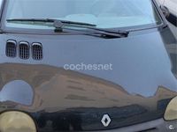 Usado Renault Twingo Privilege 75 CV (55 kW) 2006 Negro Utilitario
