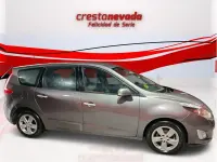Usado Renault Grand Scénic Dynamique 130 CV (95 kW) 2011 Gris / plata Monovolumen