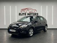 Usado Ford Focus 109 CV (80 kW) 2009 Negro Utilitario