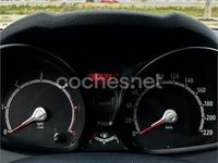 Usado Ford Fiesta Trend 70 HP (51 kW) 2012 Vermelho Citadino