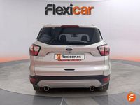 Usado Ford Kuga Trend 120 HP (88 kW) 2018 Cinzento SUV