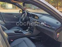 Usado Mercedes E250 204 CV (150 kW) 2010 Gris / plata Berlina