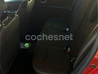 Usado Renault Clio IV Dynamique 90 CV (66 kW) 2015 Rojo Berlina