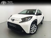 Usado Toyota Aygo X Play 72 CV (52 kW) 2024 Blanco SUV