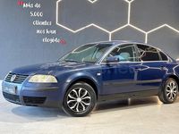 Usado VW Passat Comfortline 100 CV (73 kW) 2001 Azul Berlina