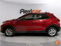 Usado Kia Stonic 100 CV (73 kW) 2018 Rojo SUV