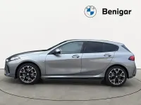 Usado BMW 118 M Sport 150 CV (110 kW) 2025 Gris / plata Utilitario