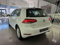 Usado VW Golf VII Edition 116 CV (85 kW) 2019 Blanco Utilitario