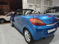 Usado Opel Tigra Enjoy 90 CV (66 kW) 2009 Azul Descapotable
