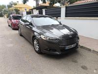 Usado Ford Mondeo Trend 150 CV (110 kW) 2015 Gris / plata Berlina
