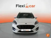 Usado Ford Kuga ST-Line 150 CV (110 kW) 2022 Blanco SUV