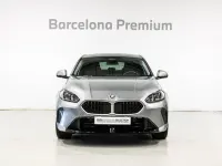 Usado BMW 118 Comfort Edition 150 CV (110 kW) 2025 Gris Utilitario