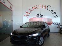 Usado Ford Focus Active 125 CV (91 kW) 2022 Negro Berlina