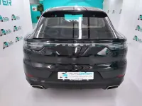 Usado Porsche Cayenne E-Hybrid 462 CV (339 kW) 2021 Negro SUV