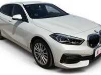 Usado BMW 118 Comfort Edition 136 CV (100 kW) 2021 Blanco