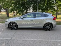 Usado Volvo V40 R-Design Momentum 245 CV (180 kW) 2014 Gris / plata Berlina