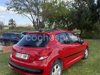 Usado Peugeot 207 Sport 92 CV (67 kW) 2010 Rojo Berlina