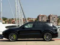 Usado Porsche Cayenne Turbo S E-Hybrid 680 CV (500 kW) 2023 Negro SUV