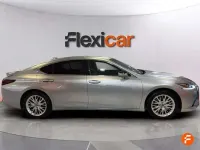 Usado Lexus ES300 Luxury Line 218 CV (160 kW) 2024 Gris Berlina