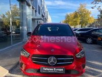 Usado Mercedes B180 116 CV (85 kW) 2019 Rojo Utilitario