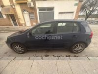 Usado VW Golf IV Conceptline 100 CV (73 kW) 2004 Azul Berlina