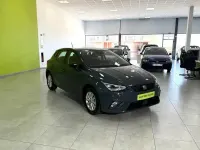 Usado Seat Ibiza Style Plus 95 CV (69 kW) 2025 Gris Utilitario