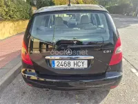 Usado Mercedes A180 Elegance 109 CV (80 kW) 2011 Negro Monovolumen