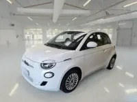 Usado Fiat 500e Action 69 kW (95 CV) 2022 Blanco Utilitario