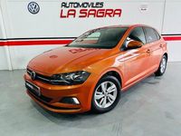 Usado VW Polo Advance 95 CV (69 kW) 2018 Naranja Berlina