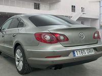Usado VW Passat Highline 160 CV (117 kW) 2009 Gris / plata Berlina