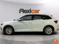 Usado Skoda Scala Essence 116 CV (85 kW) 2024 Blanco Utilitario