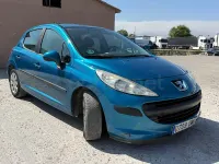 Usado Peugeot 207 75 CV (55 kW) 2009 Azul Berlina
