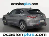 Usado Alfa Romeo Stelvio Sprint 200 CV (147 kW) 2021 Gris SUV